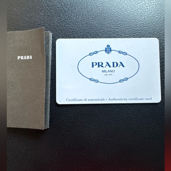 Brand PR 17WS Black Grey Lens Rectangle Stylish Sunglasses - Picture 15 of 16